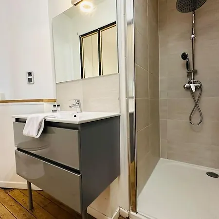 Apartment Standing T2 Near The Train Station And
